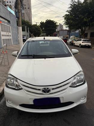 TOYOTA ETIOS 1.3 X 16V FLEX 4P MANUAL